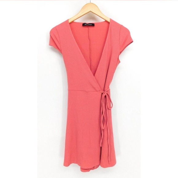 Reformation Tulip Ribbed Wrap Mini Dress In Dusty Rose Pink Size XS - Picture 2 of 10
